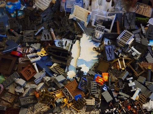 HUGE LOT of Mega Bloks Dragons Krystal Wars Ship Land Minis Xtrs 32+ LBs CHECK📸 - Picture 13 of 24