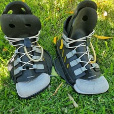 Botas Hyperlite Vario fijaciones de wakeboard punta abierta