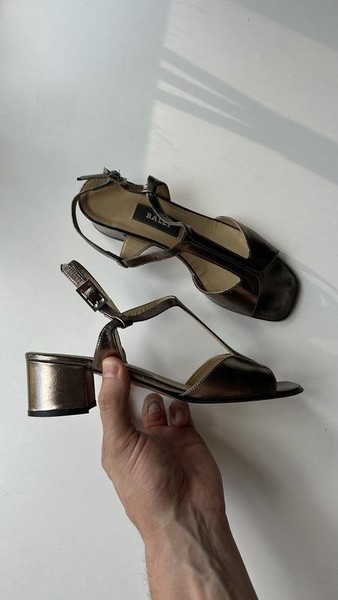 Women Bally Heels Silver Leather 36