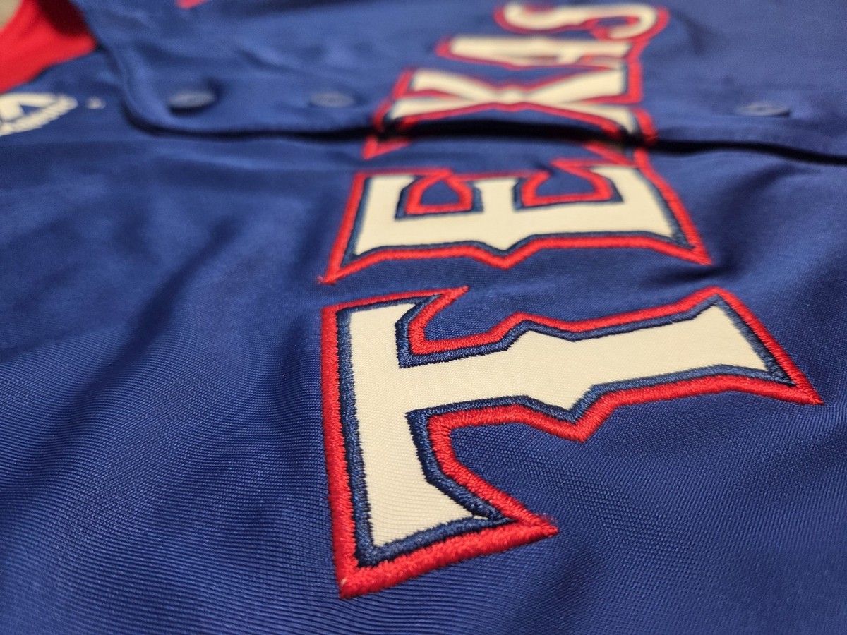 Texas Rangers Majestic Jersey Men Size Large Beautiful Bright