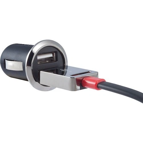 Monster Cable iCar USB 700 para iPod y iPhone Foto 3 de 4