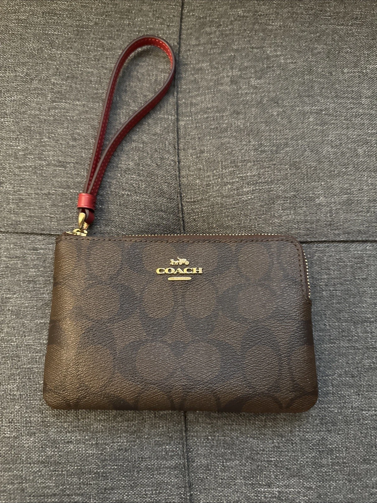 Coach Braccialetto Angolare Zip Marrone Firmato Tela Rivestita Rossa