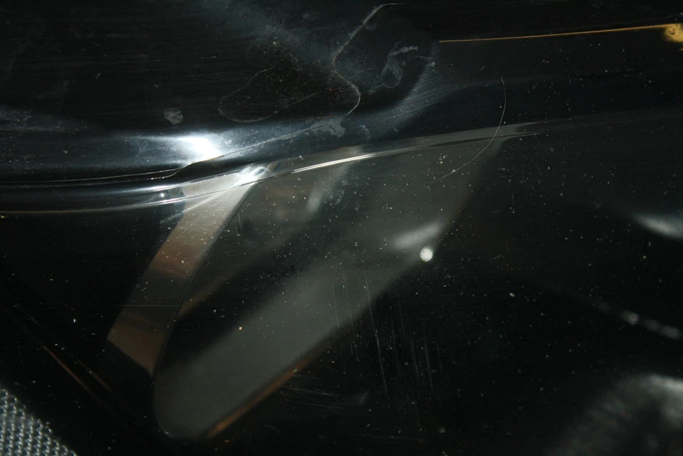 FARO LATERAL DERECHO ORIGINAL JAGUAR XE X760 GX73-13W029-GD *DAÑADO* Foto 3 de 4