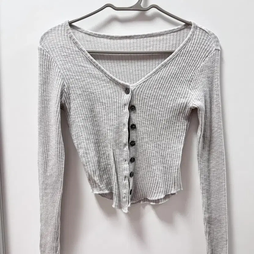 Aubrey Light Gray Basic Cardigan - image 2