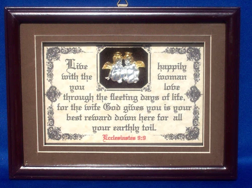 LIVE HAPPILY W/THE WOMAN YOU LOVE-Bible Verse Plaque,Christian Husband-Wife Gift - Picture 1 of 2