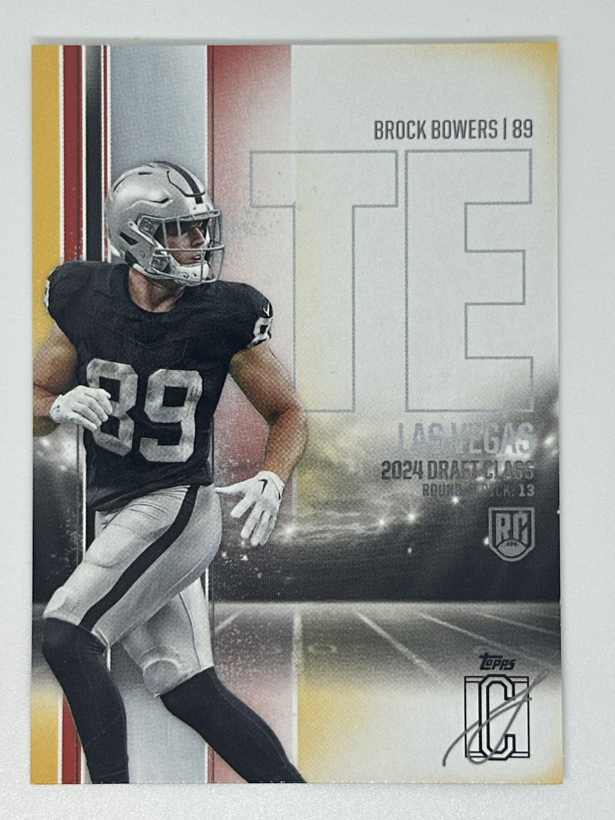 2024 Topps Signature Class Brock Bowers #129 Red & Yellow (RC) Raiders Rookie