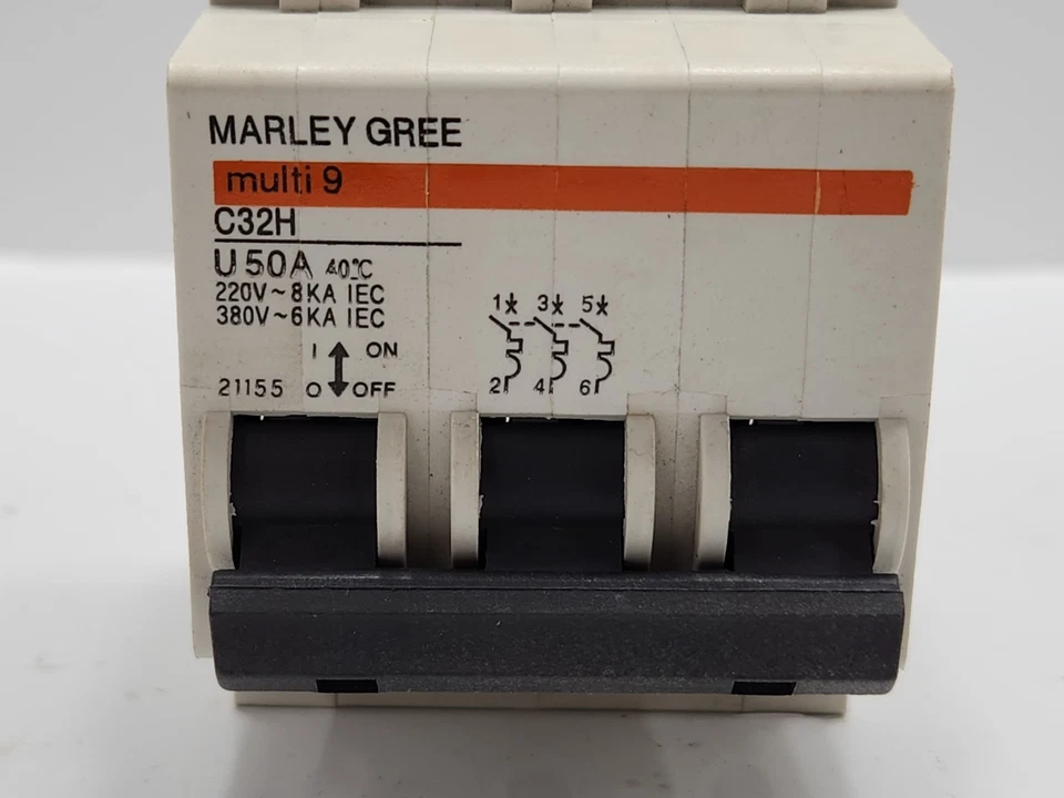 INTERRUPTOR DE CIRCUITO MINIATURA MARLEY MULTI9 C32H U50A Foto 3 de 4