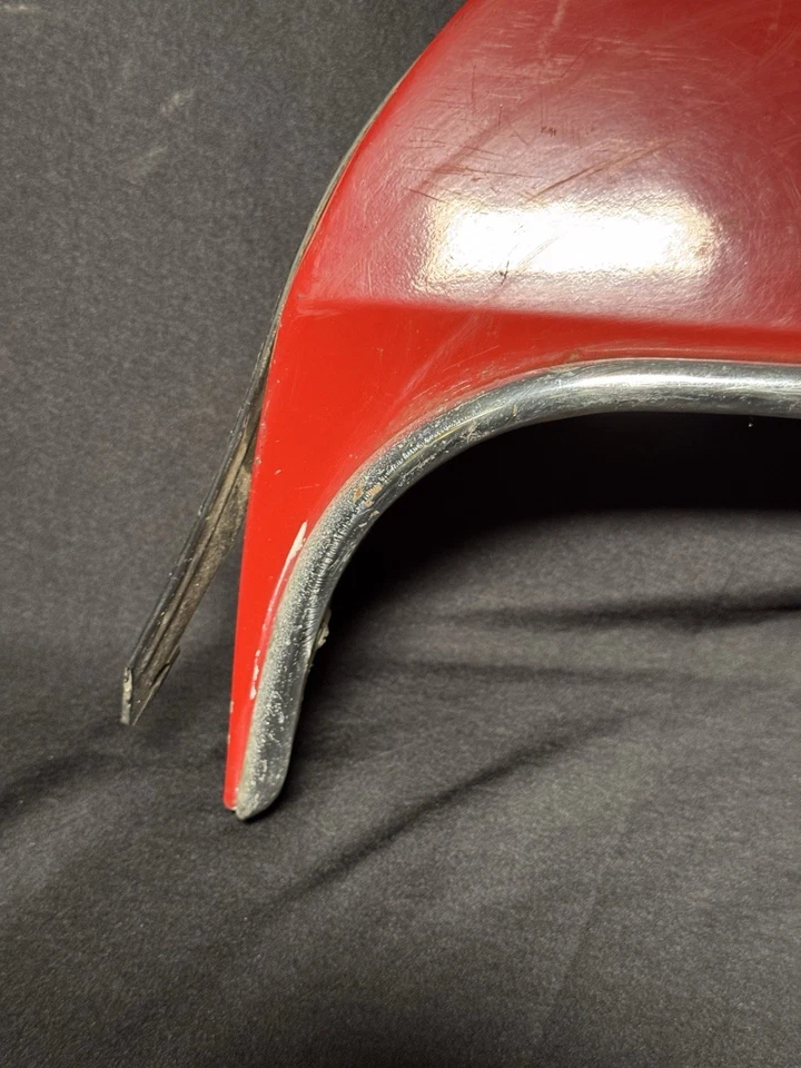 1971-75  CHEVROLET IMPALA/CAPRICE DRIVER SIDE LEFT REAR FENDER SKIRT - Image 4 of 4