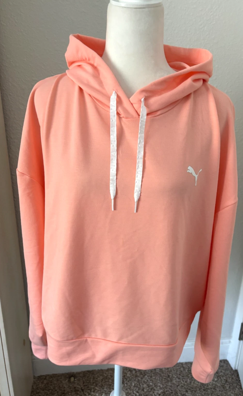 New PUMA XL Peach Pink Crop PULLOVER Knit SWEATSHIRT HOODIE Lightweight Keep Dry
Opens in a new wind