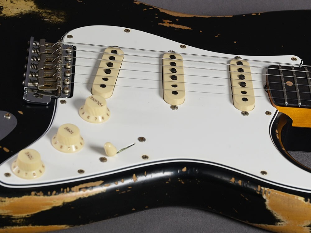 Fenderストラトブラック ボディ Fender Custom Shop Stratocaster 1964 Heavy Relic Black | eBay