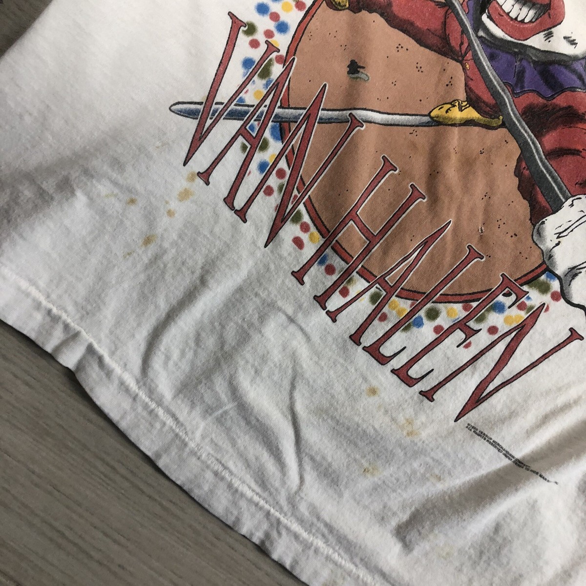 Van Halen Balance 1995 Tour Mens XL Distressed White T-Shirt Van Halen Balance 1995 Tour Mens XL Distressed White T-Shirt