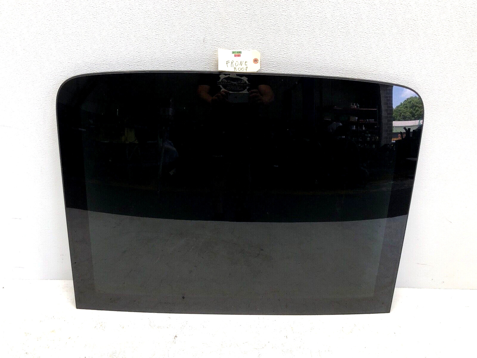 2017-2023 AUDI Q7 SQ7 PANORAMIC SUNROOF FRONT SLIDING GLASS PANEL OEM.