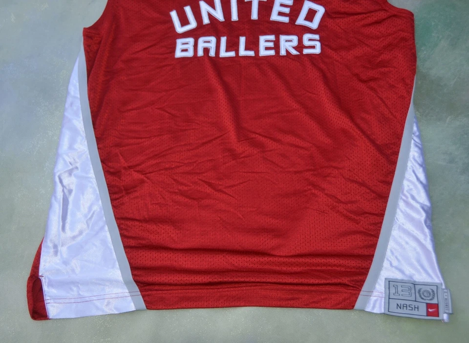 Camiseta deportiva vintage Nike United Ballers Steve Nash #13 talla XXL. Foto 3 de 4