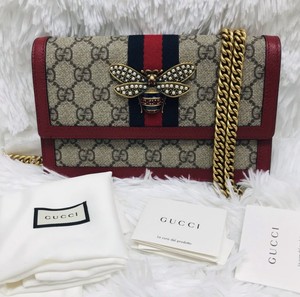 gucci sling wallet