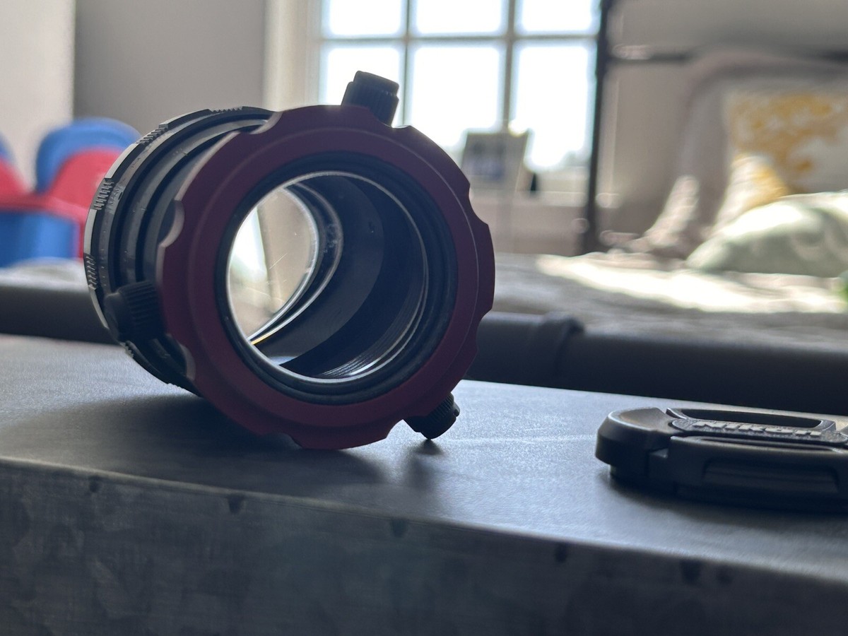 Sankor 16F 2x Anamorphic Projection lens w Redstan Clamp eiki 16f