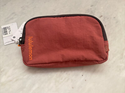 lululemon brier rose everywhere bag Belt (1 L) in Rose, One Size  lemon bunny Exterior zippered pocket to secure your valuables Lululemon Everywhere Belt Bag Brier