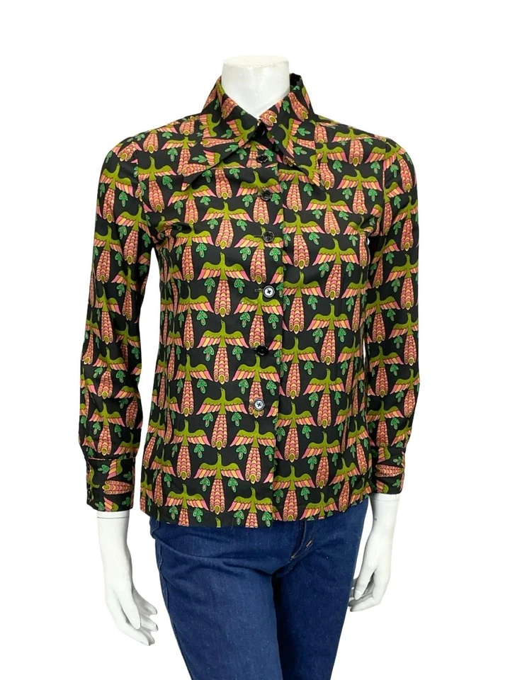 VTG 60S 70S BLACK PINK GREEN BEIGE MOD DAGGER BIRD PEACOCK PHOENIX SHIRT 8 - Image 4 of 4