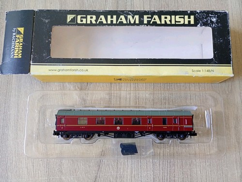 Graham Farish 374-830A calibre N freno Stanier primer entrenador LMS carmesí 5060 | Zustand: New