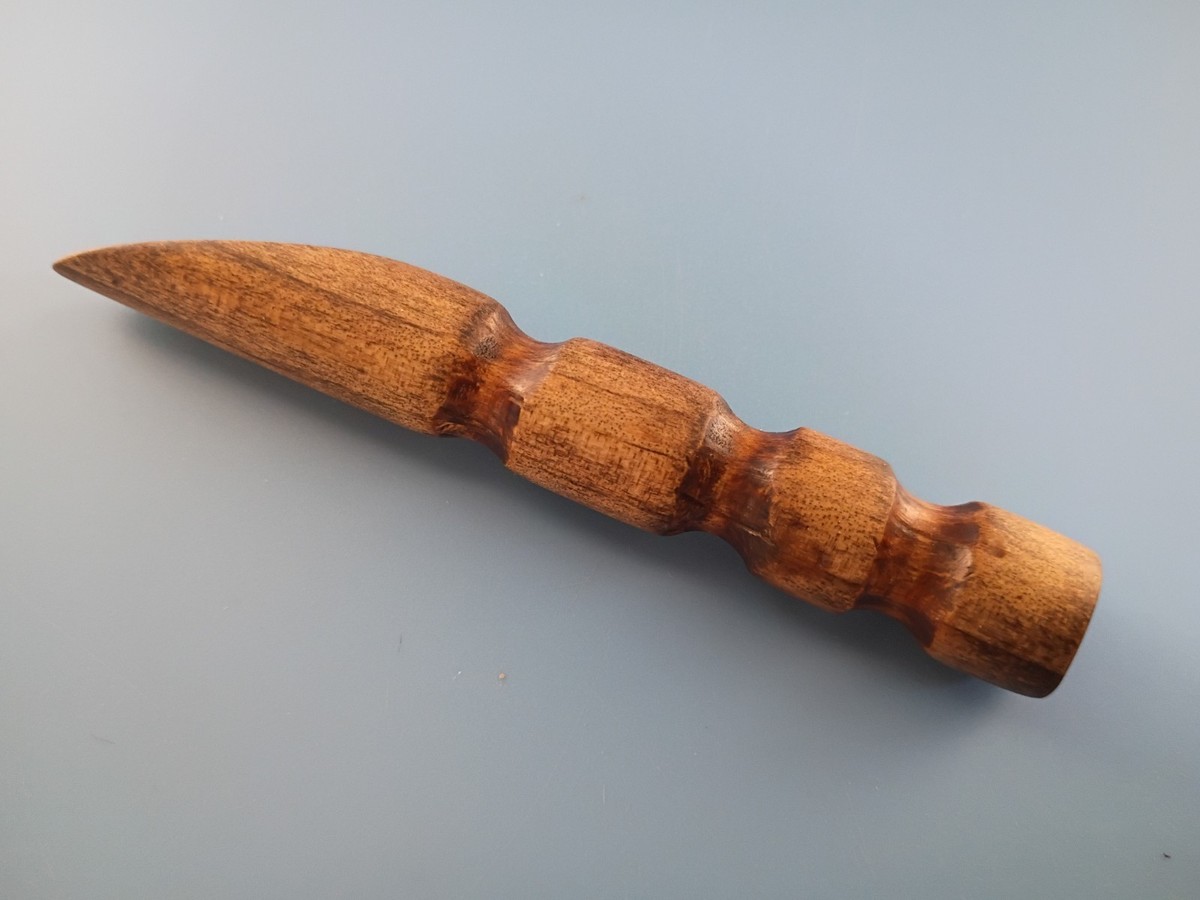 pipe tobacco tamper tool This elegantly designed pipe tool was handcrafted in the village of Laguiole Tobacco Pipe Wood Tamper Tool