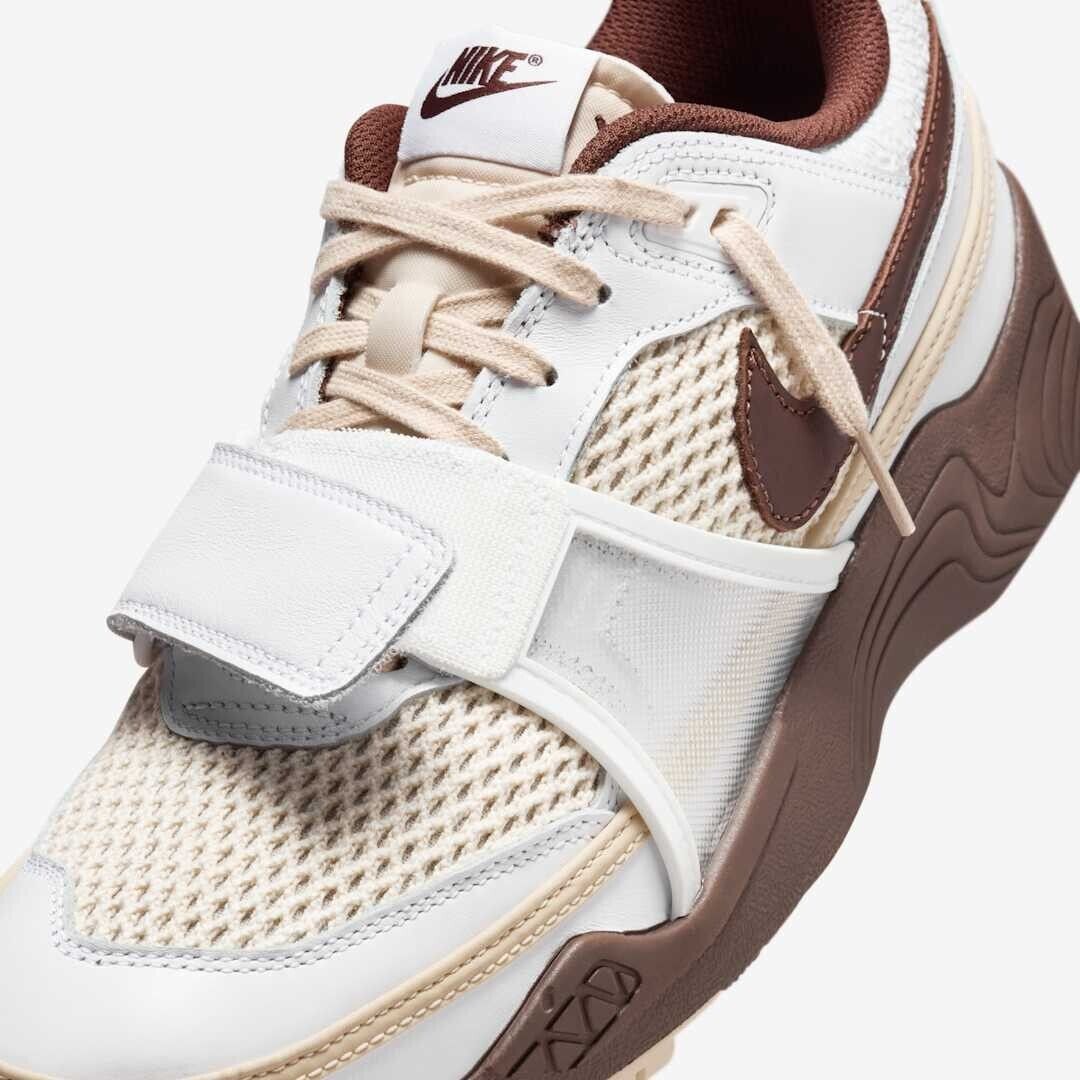 Size 6.5M/8W Nike Zoom Field Jaxx Travis Scott Light Size 6.5M/8W Nike Zoom Field Jaxx Travis Scott Light