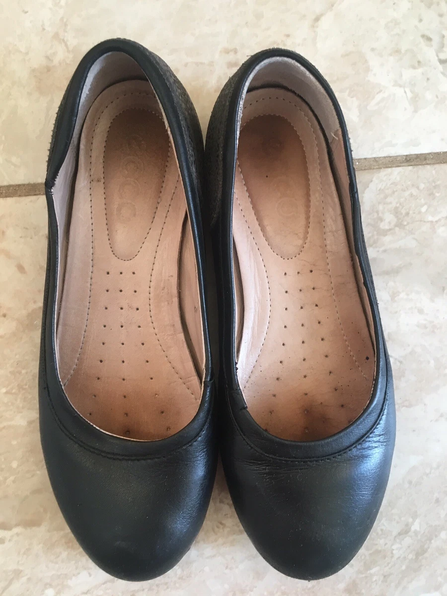 Girl s ECCO School Shoes Size UK 1 Black Leather. eBay