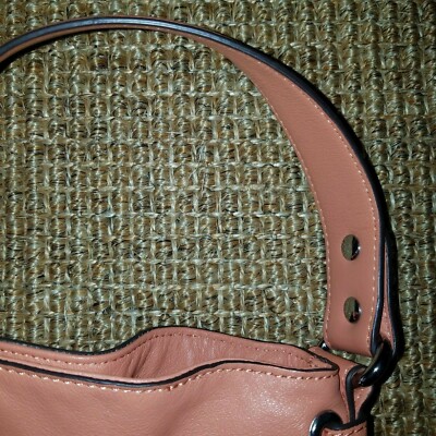Sac à Main Aimee Kestenberg En Véritable Cuir - Couleur Pêche, Style épaule, Comme Neuf