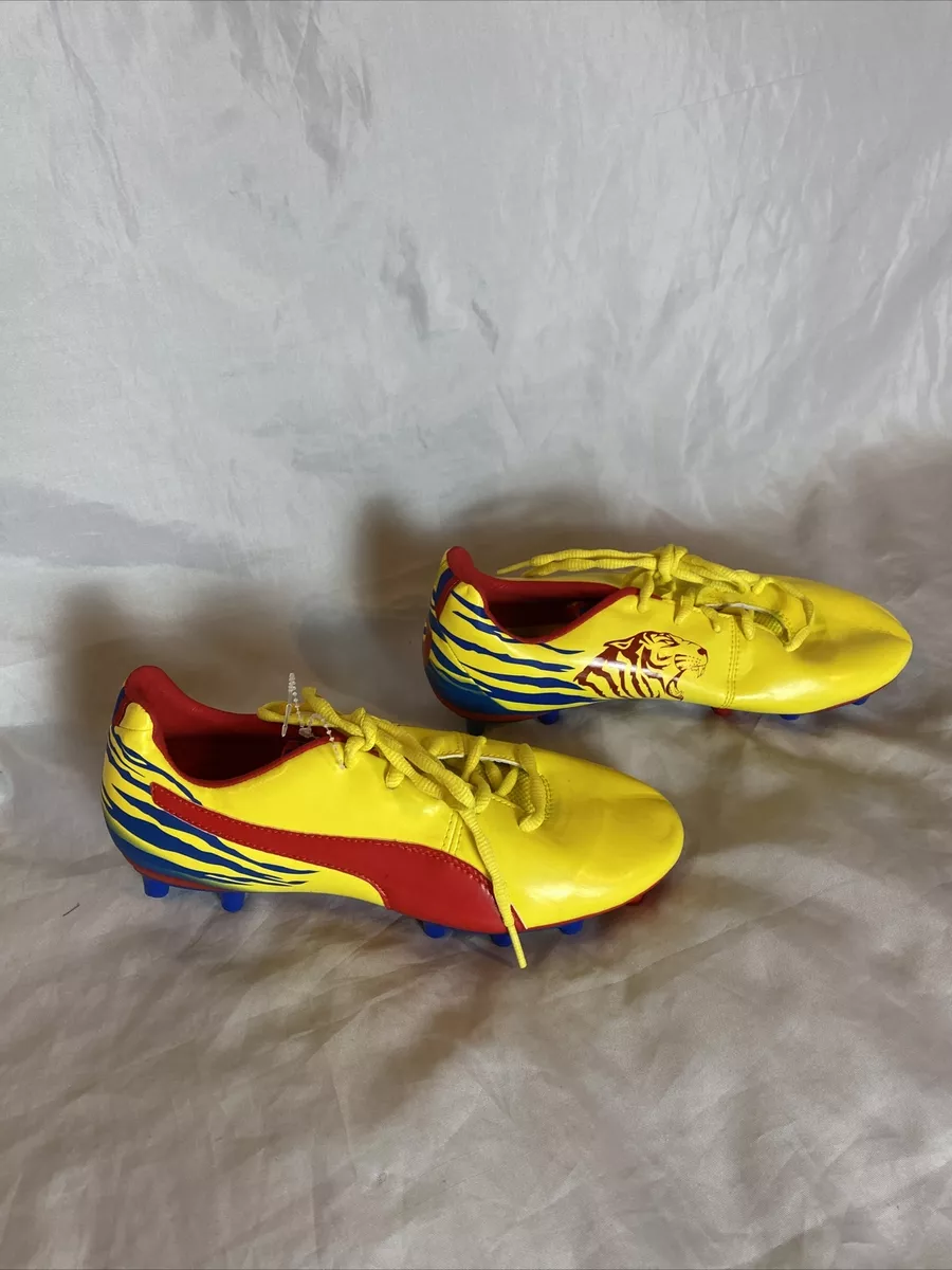 puma soccer cleats kids yellow