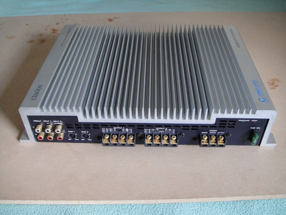 ADDZEST/Clarion APA4400 100W×4chパワーアンプ（クラリオン