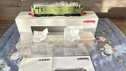 Märklin H0 37686 Diesellokomotive NOHAB NSB Di 3 grün Limitiert 500 Stk. Neu OVP | Condition: Gebraucht