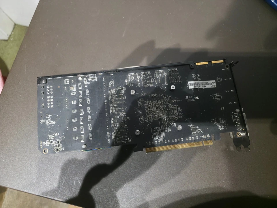 ASUS EAH5850 retro gaming GPU - Image 2 of 2