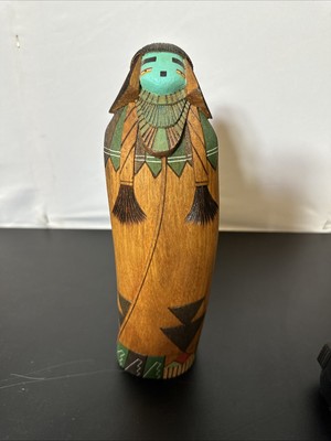 LEE SOCKYMA  HANO MANA  INDIANER GESCHNITZT BEMALT KACHINA 10  