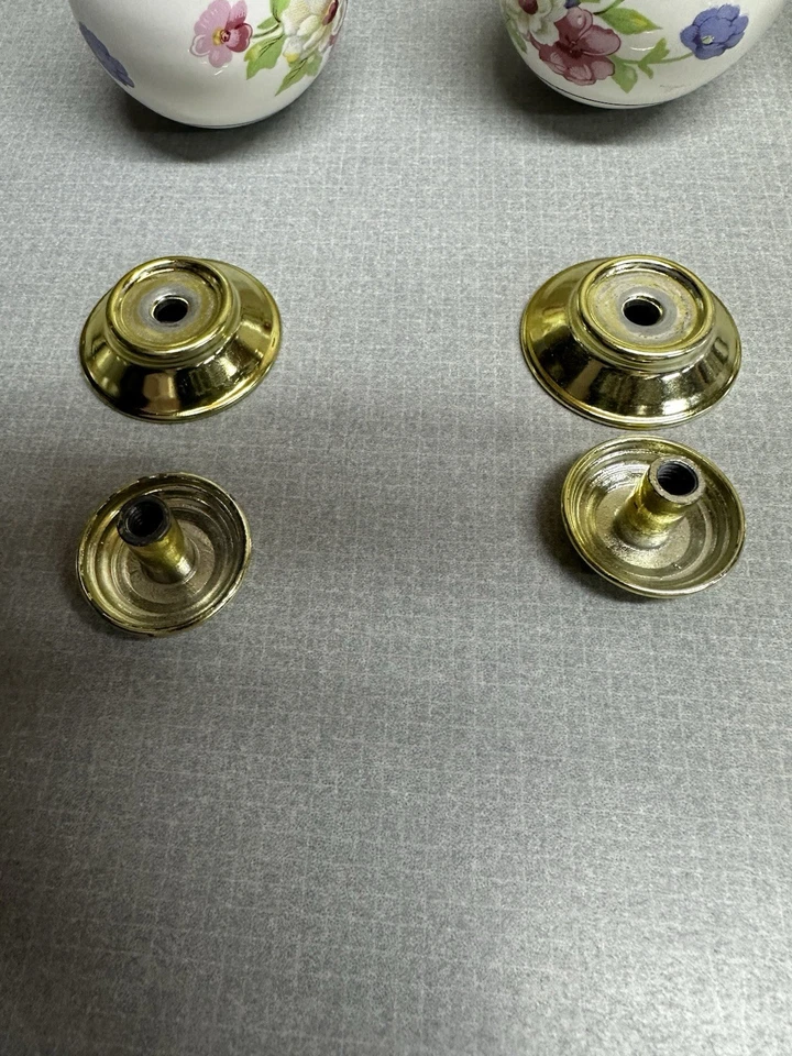 4 perillas de cama de latón con acabados redondos de cerámica de porcelana de 2,5" de diseño floral vintage Foto 3 de 4