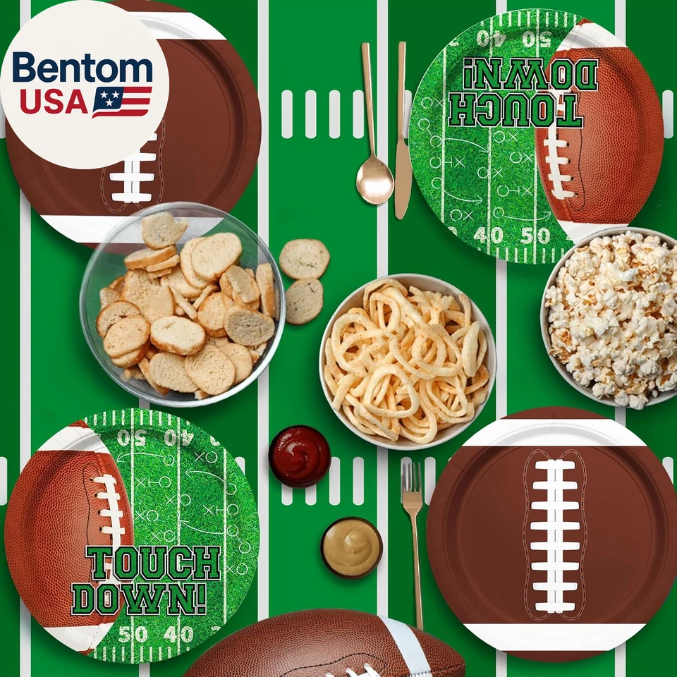 Kit de suministros para fiestas de fútbol - Sirve a 48 invitados con platos de papel de 9 pulgadas para pie de página Foto 2 de 4