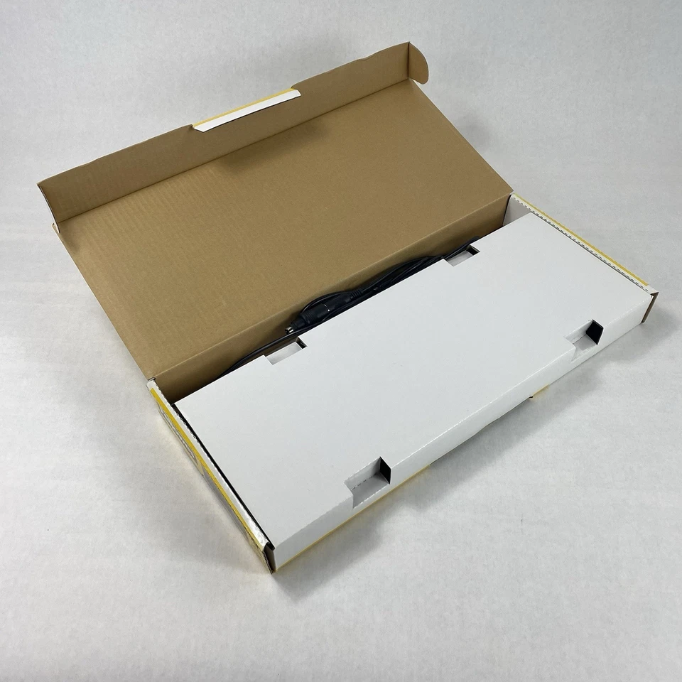 Fellowes 99900 Enhanced 104 Keyboard For Windows 95 - Open Box - Image 4 of 4