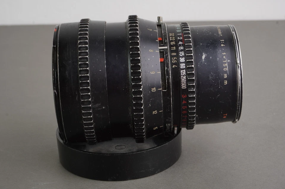 Carl Zeiss Sonnar T* 150mm 1:4 for Hasselblad V - Image 3 of 4