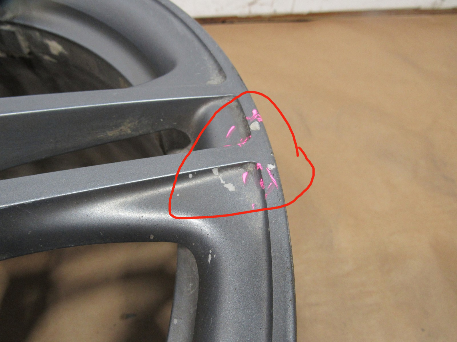 Audi R8 Spyder 2008-2012 Wheel