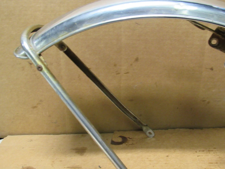 1978 Kawasaki KZ400 Front Fender 35001-5007 Foto 4 de 4