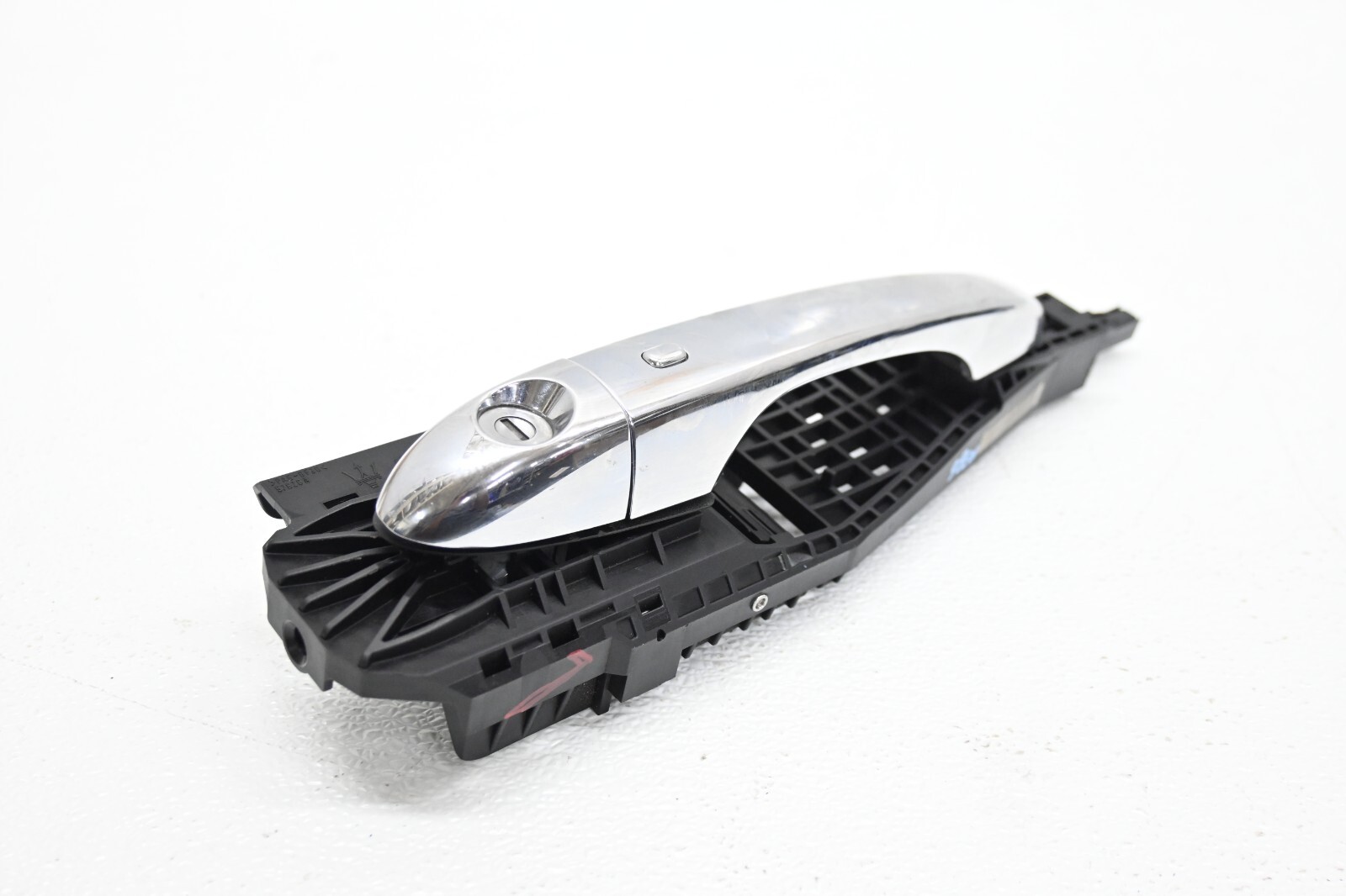 ⭐ 14-20 Maserati Ghibli Front Left Outside Exterior Door Grab Handle Carrier Oem