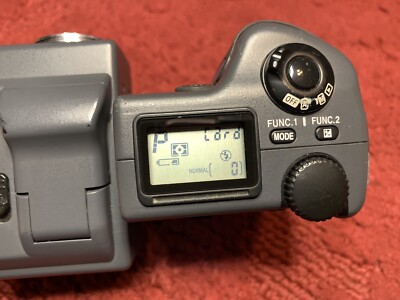 Nikon COOLPIX 995 3.2MP Digital Camera - Black TESTED Works NO Nikon COOLPIX 995 3.2MP Digital Camera - Black TESTED Works NO