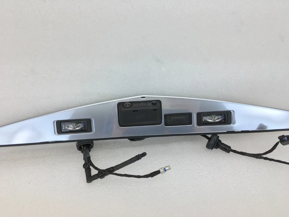 84898814 Pantalla Video Interior Cámara Trasera 2024 2025 Cadillac XT5 Foto 4 de 4