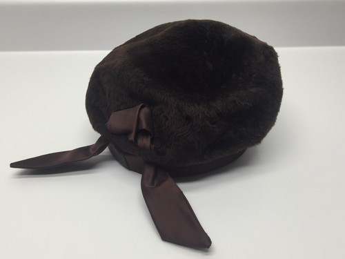 Vtg Oleg Cassini Ladies Brown Fur 