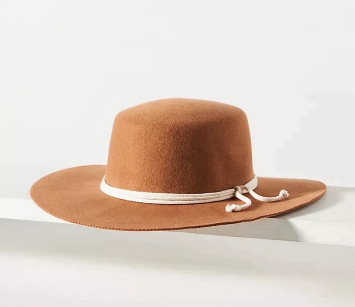 New! Anthropologie San Diego Hat Co. Bow Fedora Tan Anthropologie San Diego Hat Co. Bow Fedora New with... | Depop main image 3