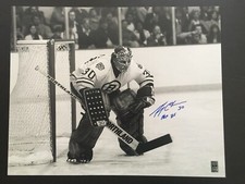GERRY CHEEVERS AUTOGRAPHED 16 X 20 PHOTO WITH CHEEVERS HOLOGRAM