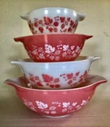 Vintage Pyrex Pink Gooseberry Mixing Bowl Set (4)