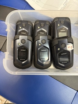 (1) One Kyocera DuraXV LTE E4610 4G LTE Verizon Rugged Cell Phone None Camera