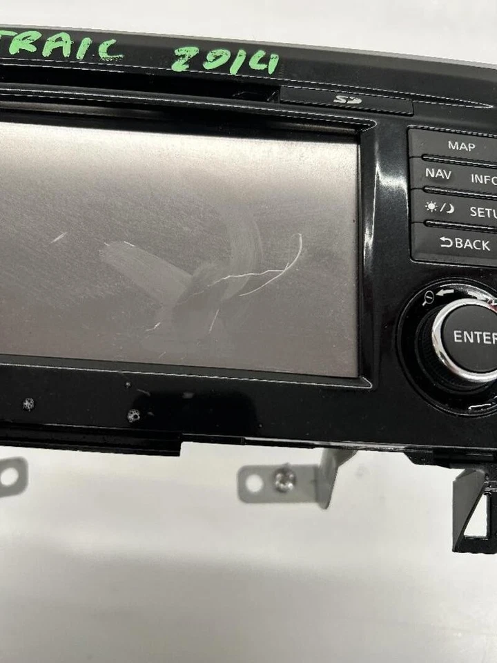 281856FP0A sistema audio / radio cd NISSAN X-TRAIL T32 (06/14) 1.6 DCI 2WD 2014 - Imagen 2 de 4