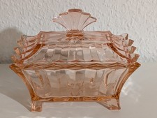 Art Deco schöne Bonboniere Pressglas Deckeldose bernstein-farbig zackig Stern
