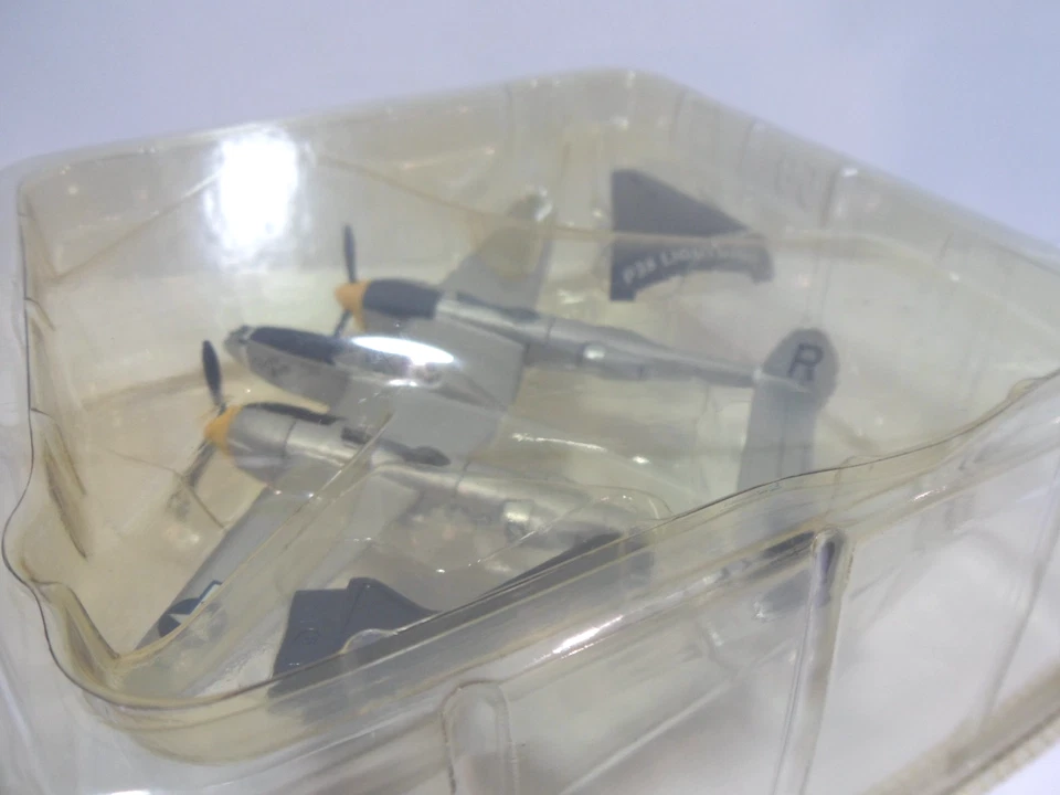 DEL PRADO P38 LIGHTNING 1:115 - CLASSIC LOCKHEED DIECAST AIRCRAFT PLANE - Image 2 of 3