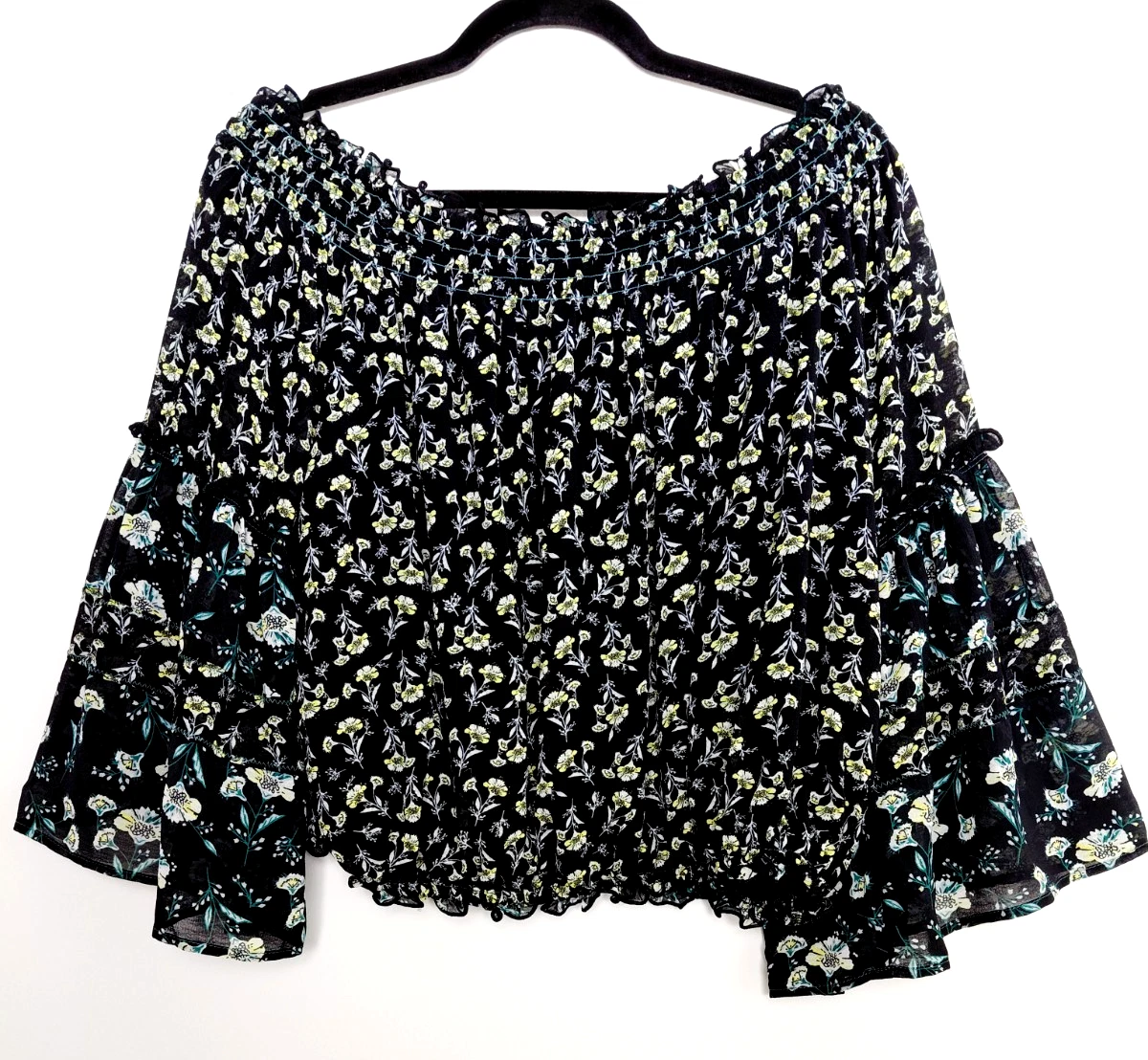Free People Off Shoulder Top S Micro Floral Smocked Cropped Peasant Coquette
Opens in a new window o