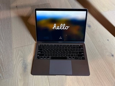 ★MacBook Air 13 2018★i5/8GB/SSD 128GB MacBook Air 13-inch Retina (2018), Intel i5, 8GB RAM, 128GB SSD